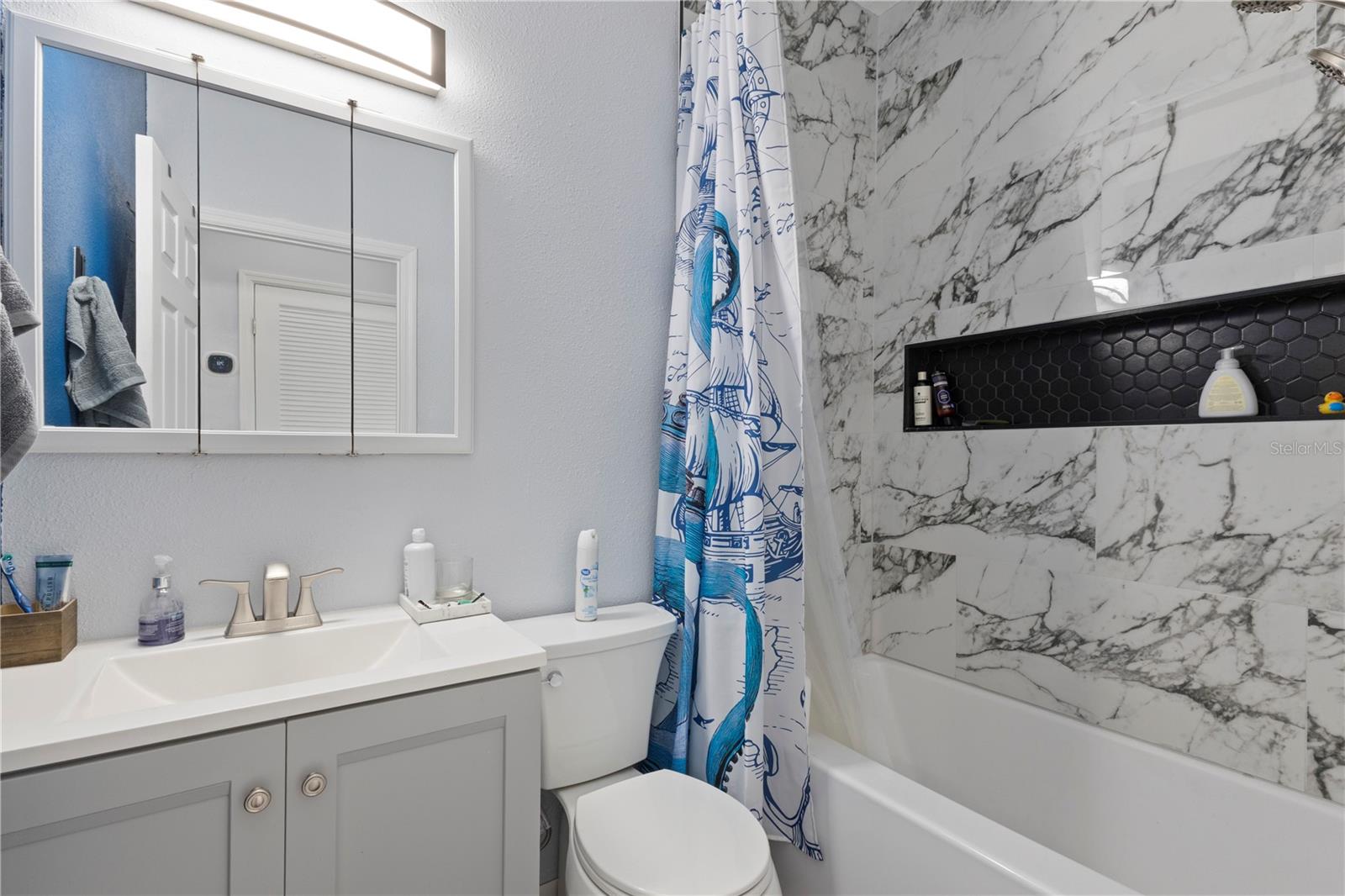 Image 17 of 40 For 6023 Santa Monica Drive