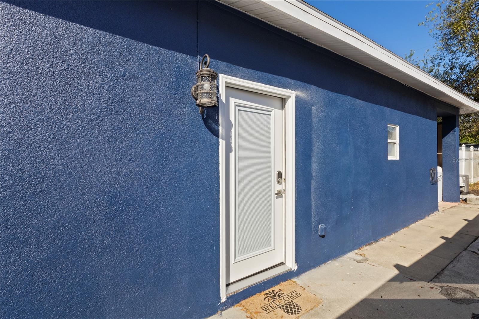 Image 31 of 40 For 6023 Santa Monica Drive