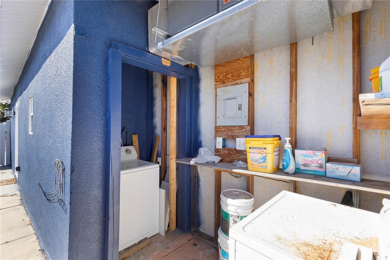 Image 38 of 40 For 6023 Santa Monica Drive