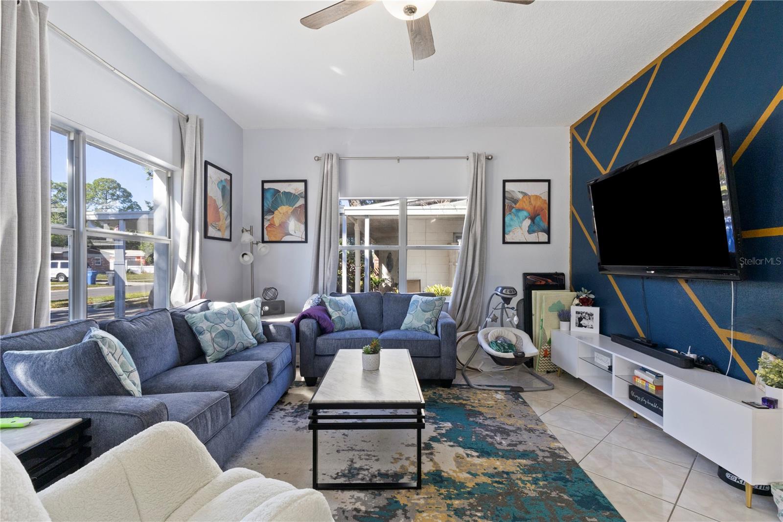 Image 4 of 40 For 6023 Santa Monica Drive