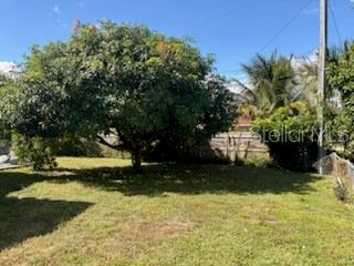 Image 22 of 35 For 1591 1st Street