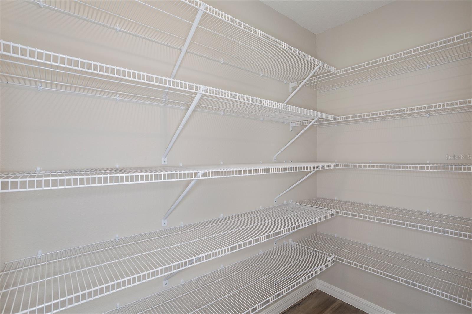 Image 10 of 27 For 1033 Foreshore Lane