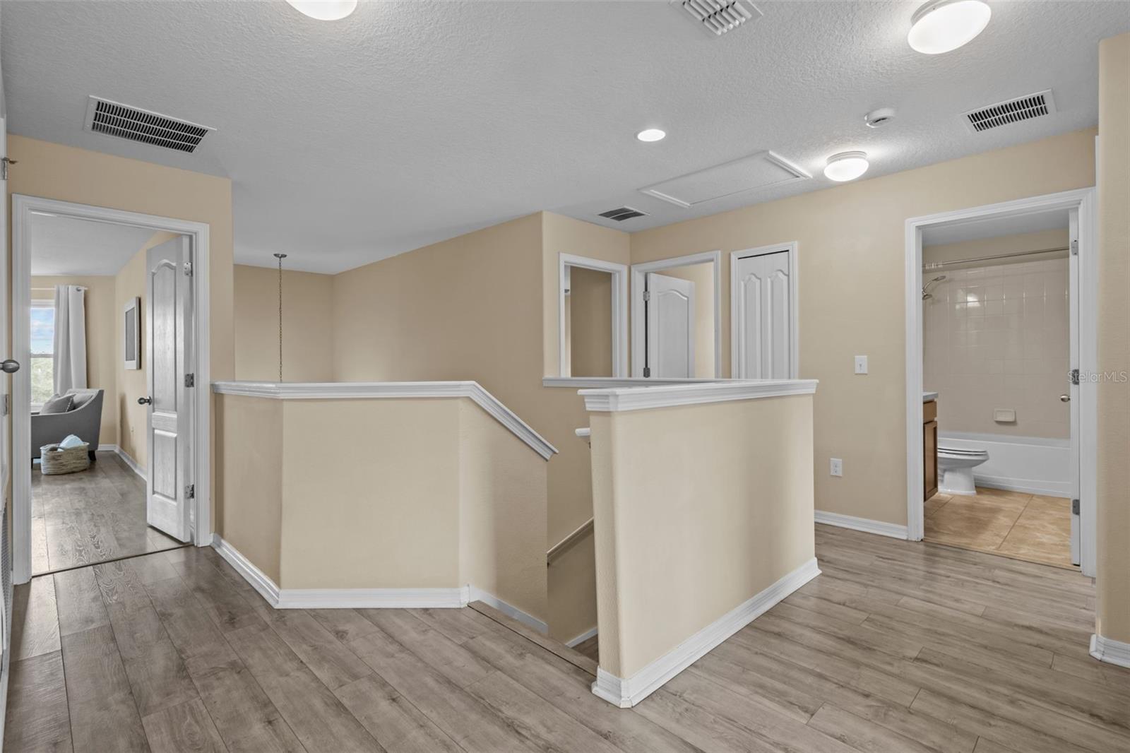 Image 14 of 32 For 12325 Prairie Valley Lane