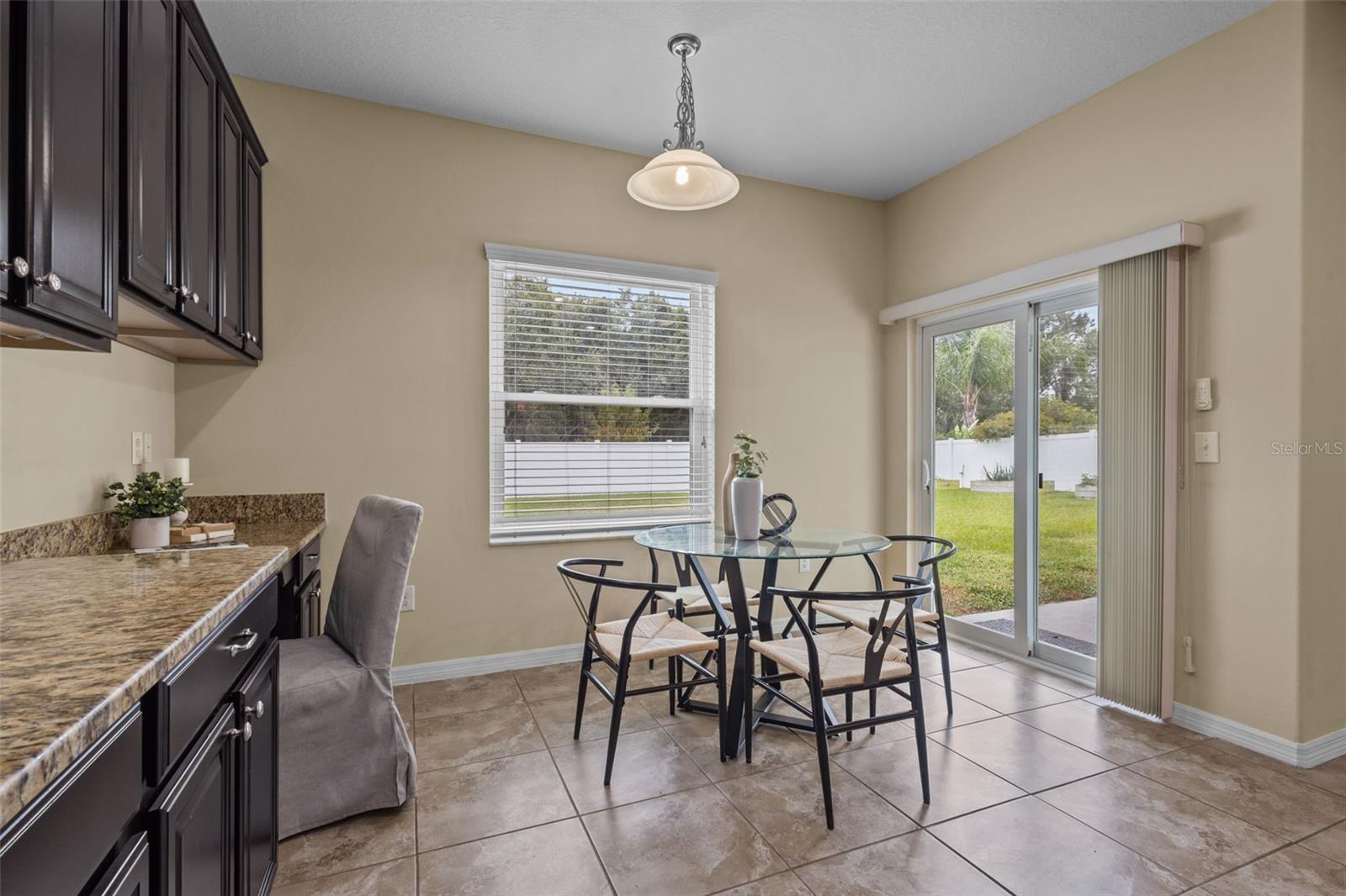 Image 9 of 32 For 12325 Prairie Valley Lane