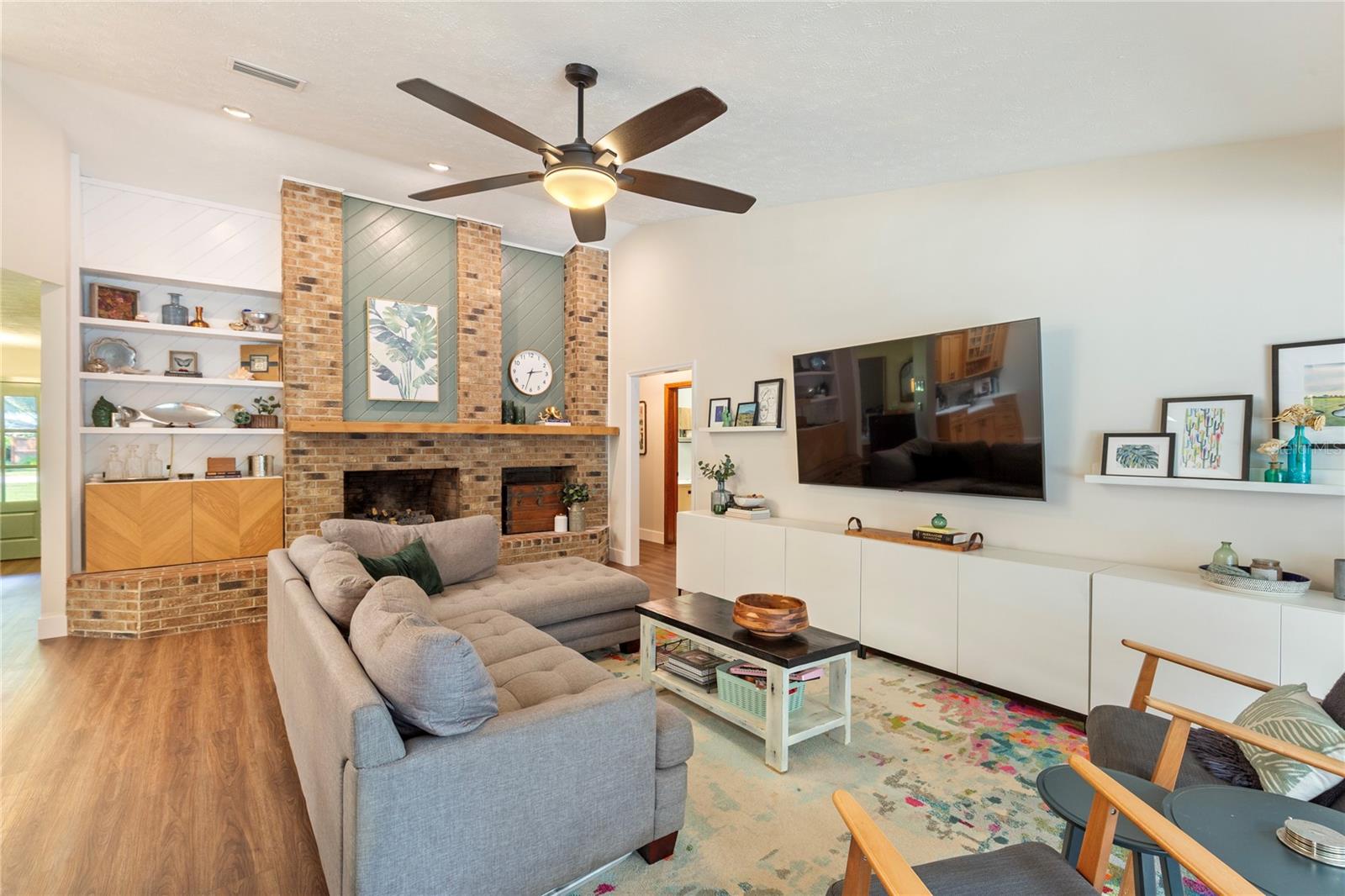 Image 16 of 52 For 2941 Chelsea Woods Drive