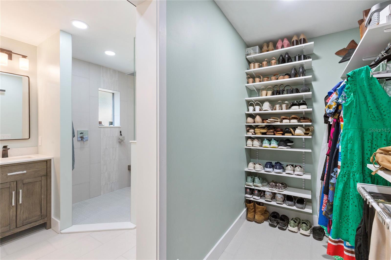 Image 23 of 52 For 2941 Chelsea Woods Drive