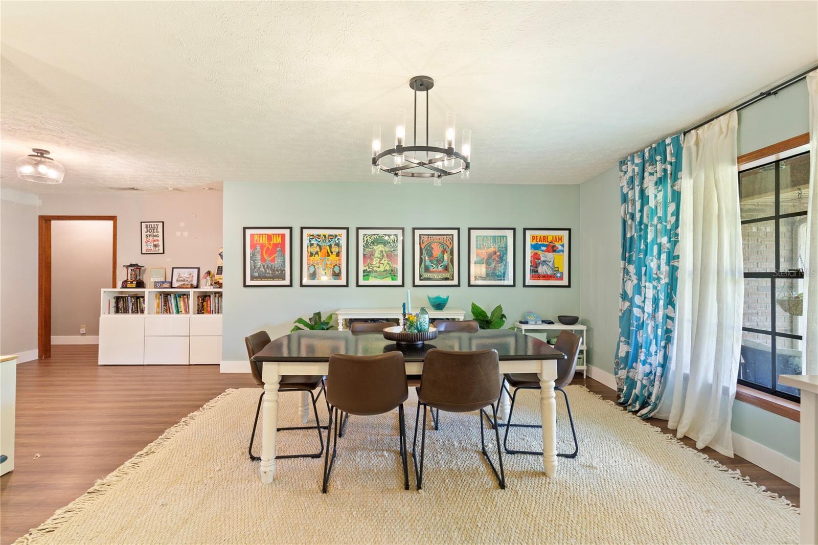 Image 6 of 52 For 2941 Chelsea Woods Drive