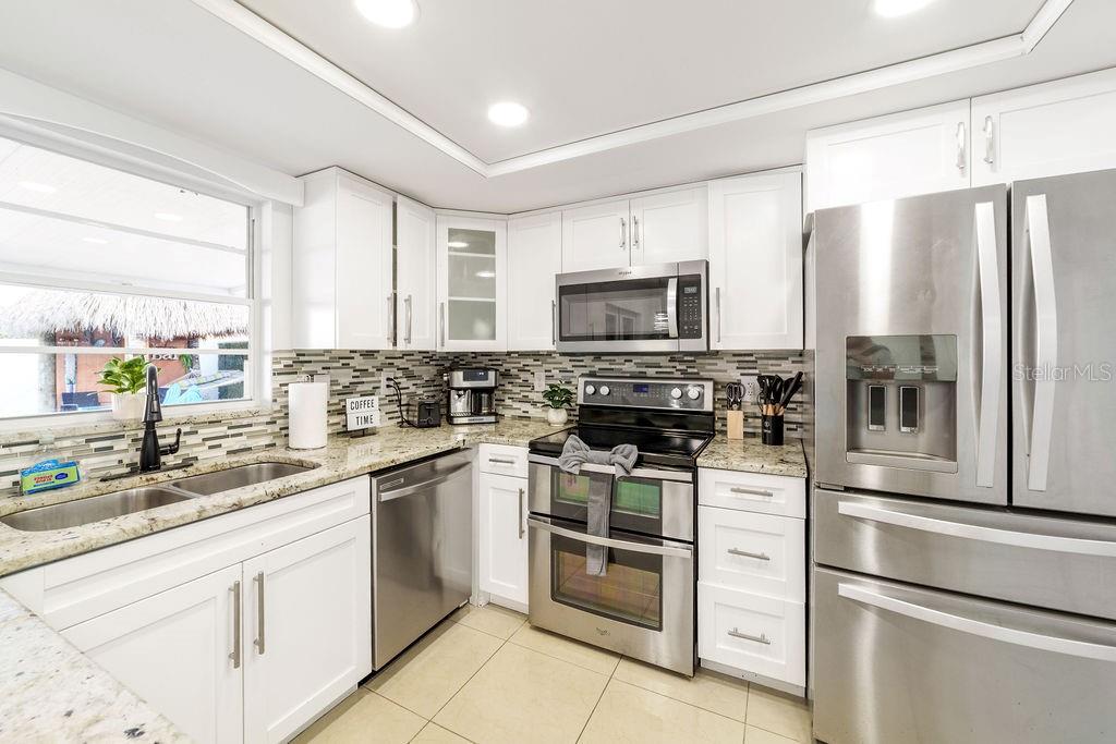 Image 11 of 53 For 9020 Dixiana Villa Circle