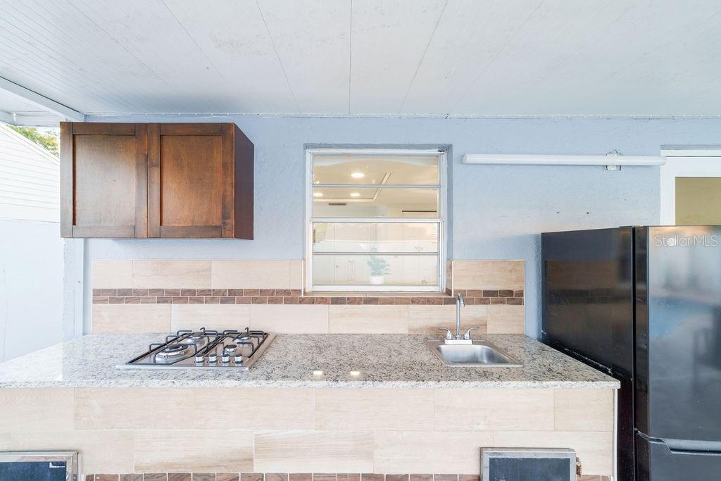 Image 36 of 53 For 9020 Dixiana Villa Circle