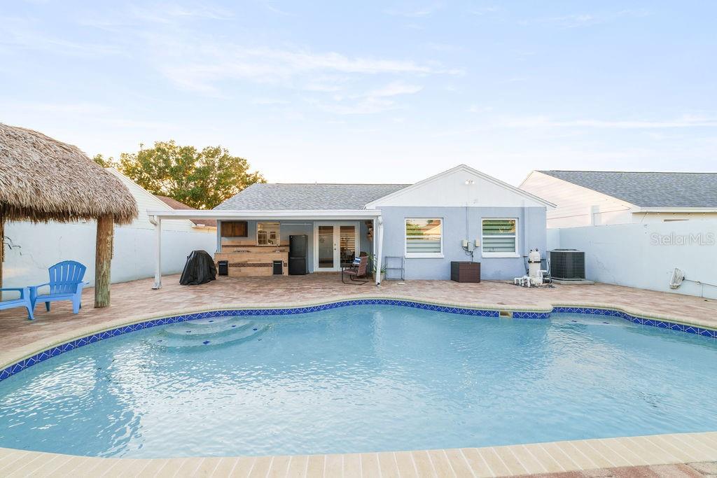 Image 39 of 53 For 9020 Dixiana Villa Circle