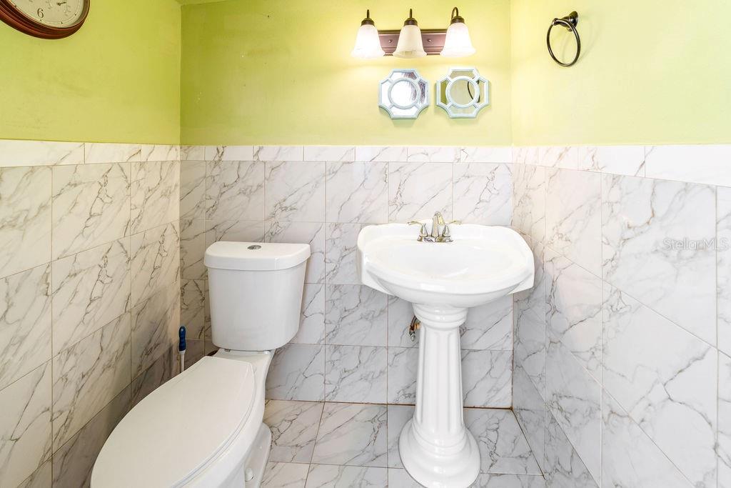 Image 45 of 53 For 9020 Dixiana Villa Circle