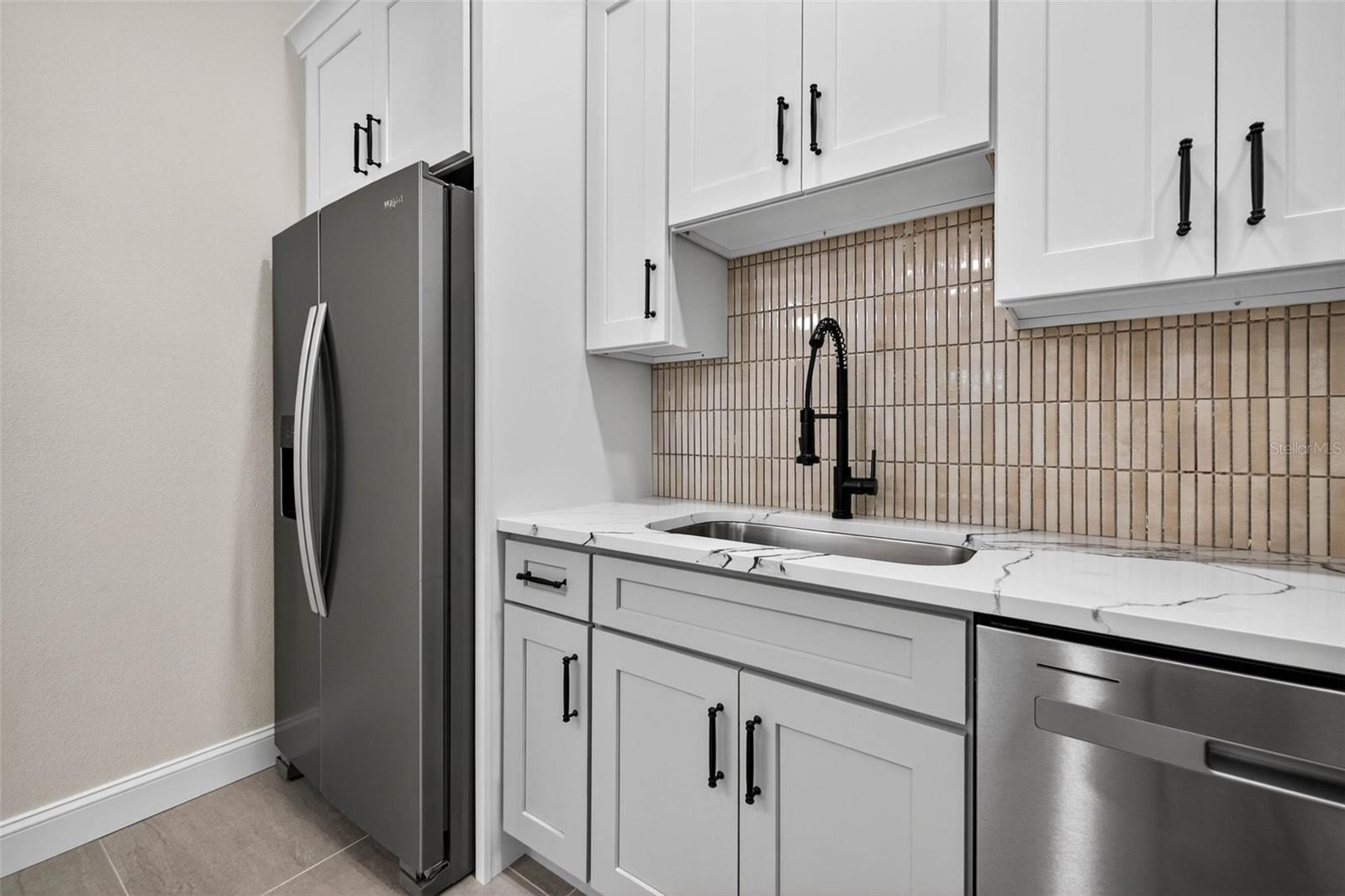 Image 3 of 17 For 5310 Dartmouth Avenue N