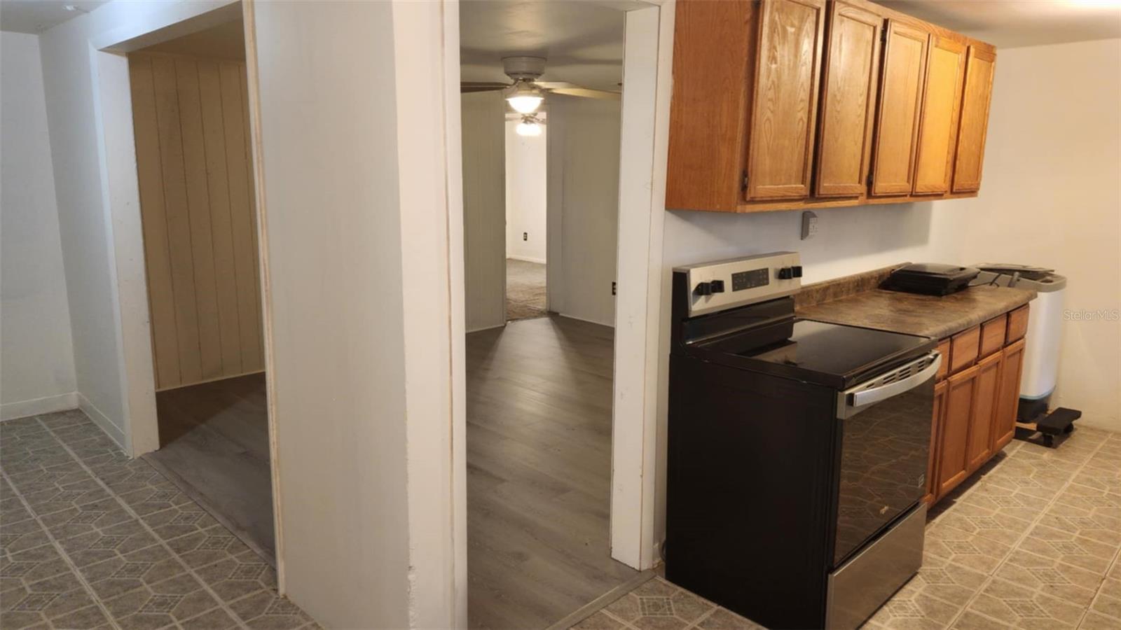 Image 5 of 7 For 232 Zoller Street