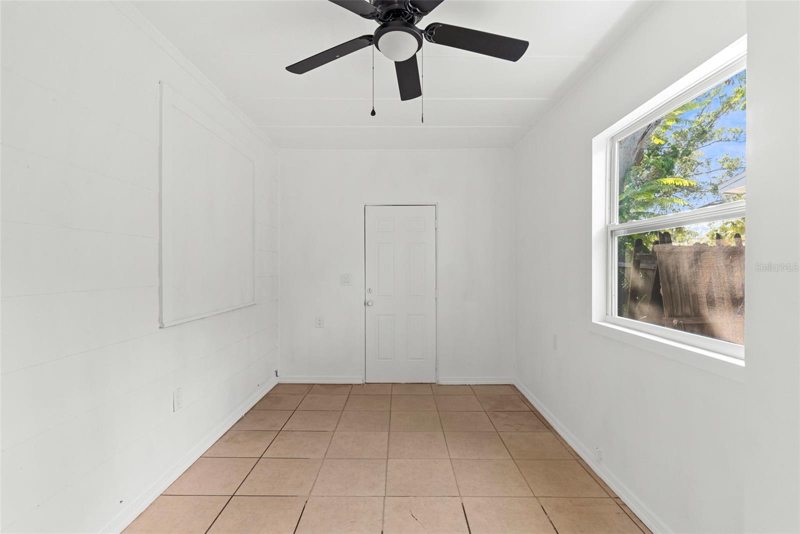 Image 13 of 24 For 5035 4th Avenue S