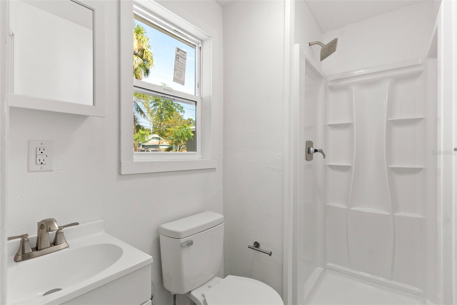 Image 14 of 24 For 5035 4th Avenue S