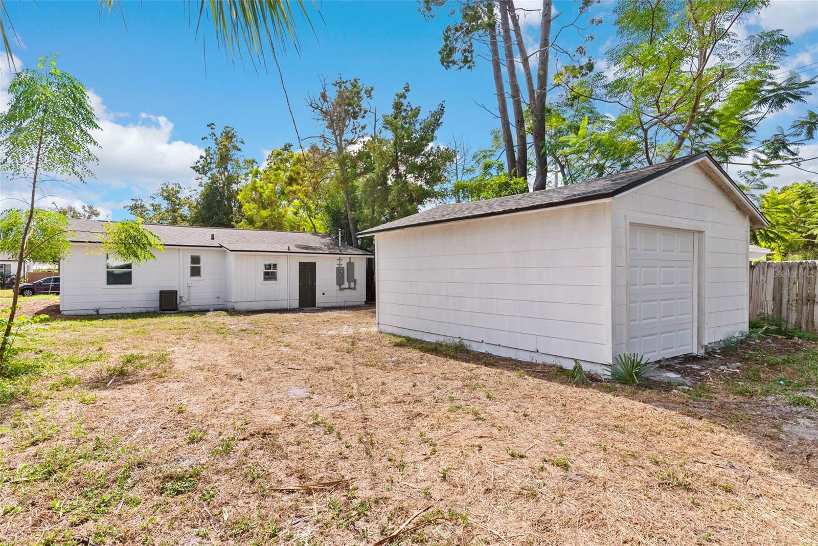 Image 17 of 24 For 5035 4th Avenue S