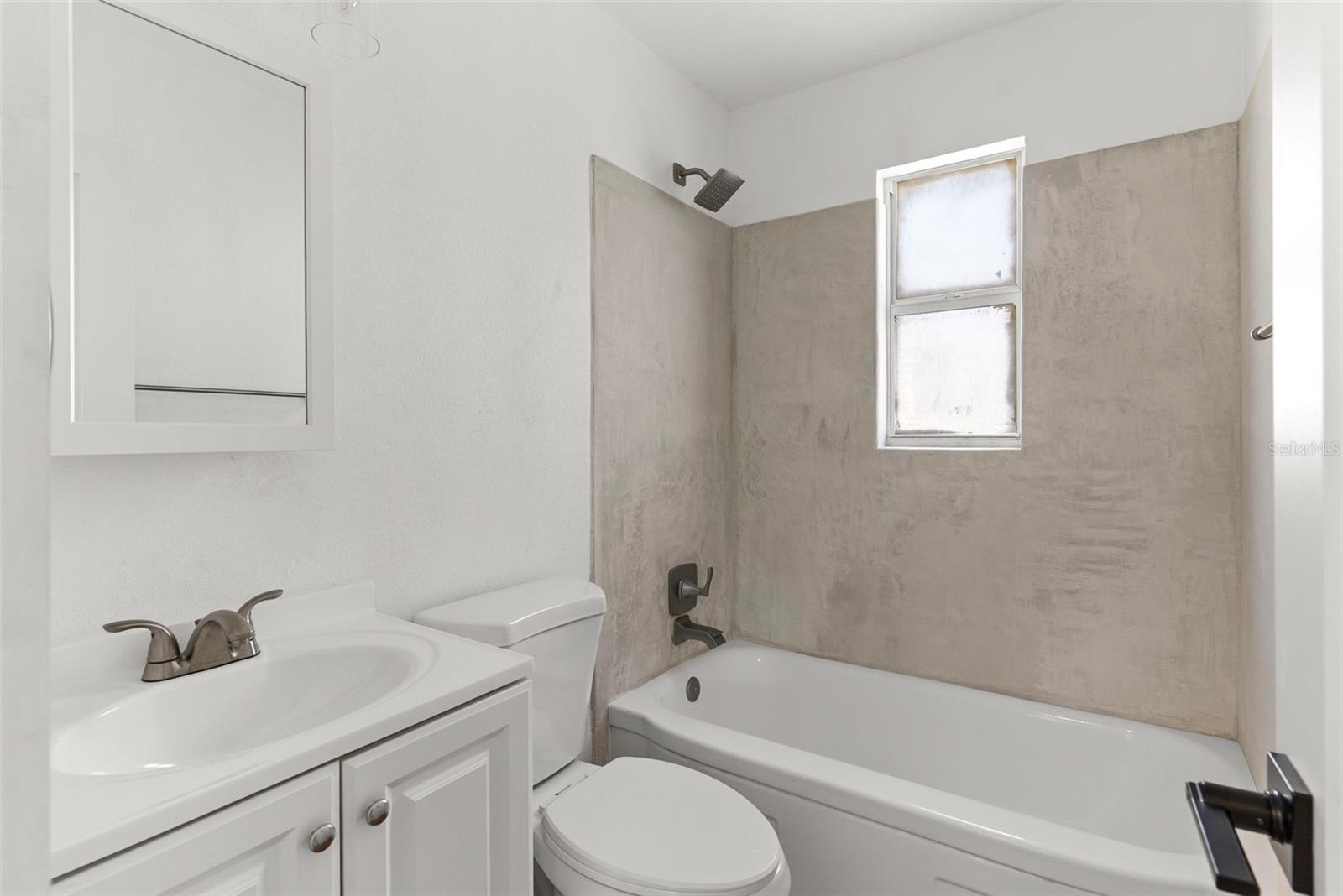 Image 9 of 24 For 5035 4th Avenue S