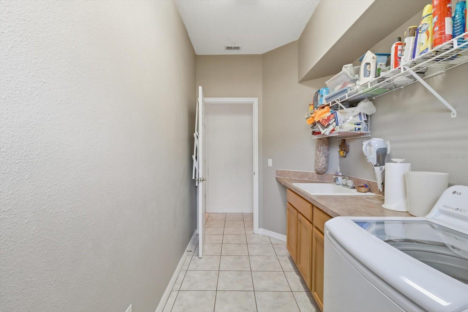 Image 29 of 48 For 63 Youngtree Point