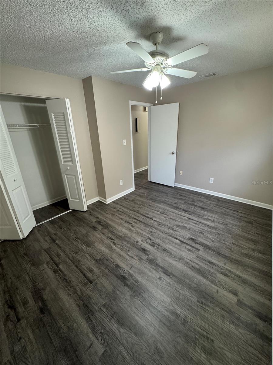 Image 10 of 20 For 8622 Woodridge Road