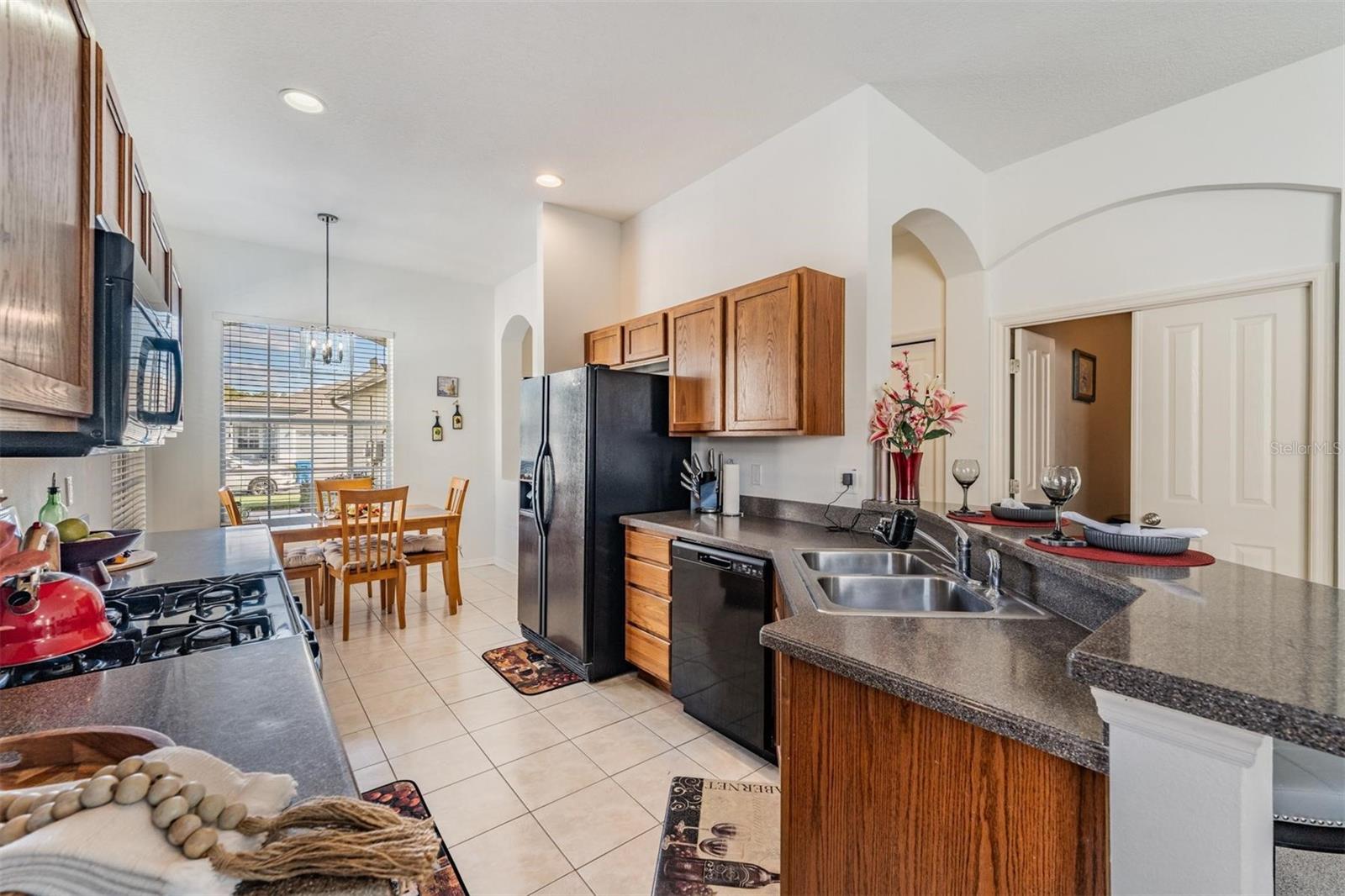 Image 15 of 45 For 1123 Wright Swynde Court