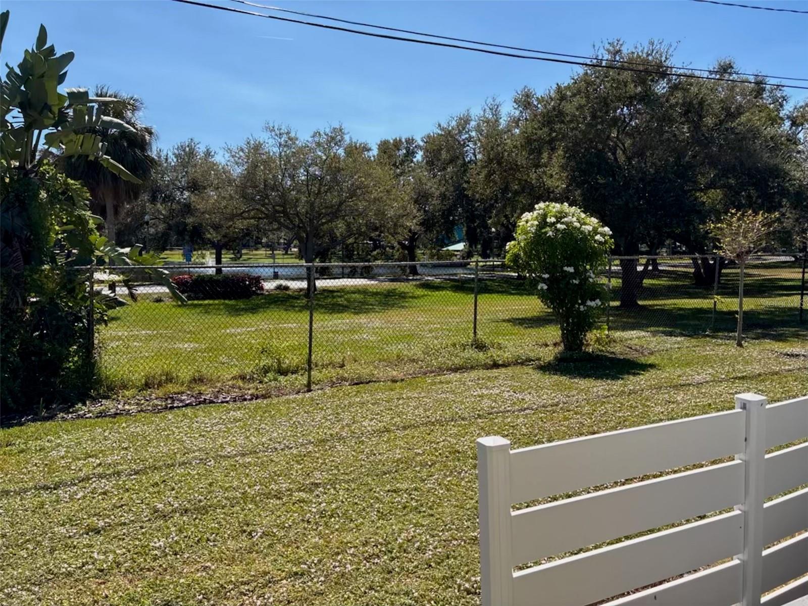 Image 20 of 27 For 11600 75th Avenue