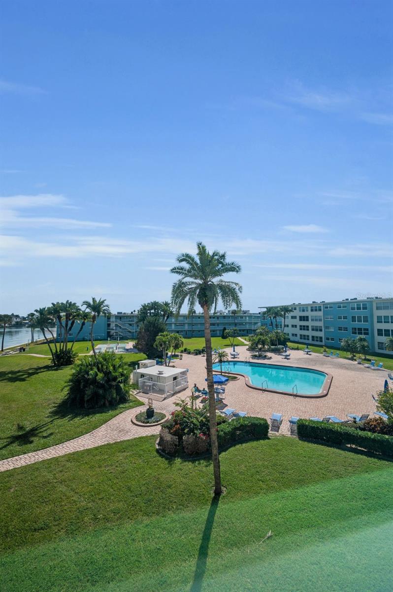 Image 14 of 81 For 300 64th Avenue 318