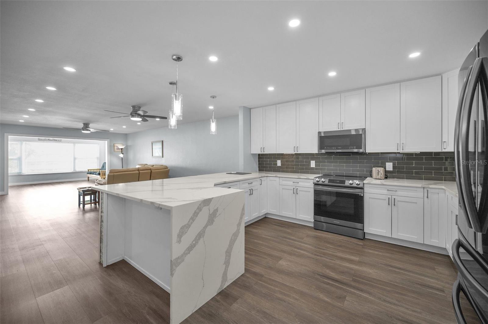 Image 27 of 81 For 300 64th Avenue 318