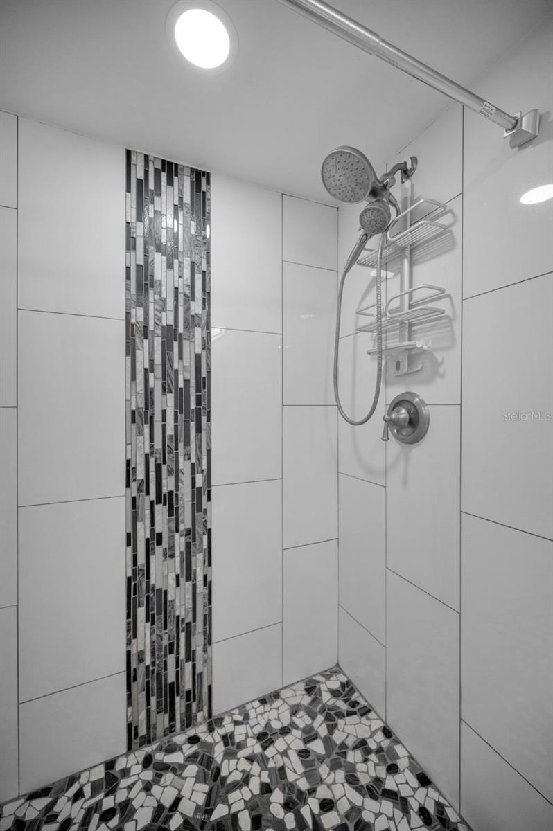 Image 42 of 81 For 300 64th Avenue 318