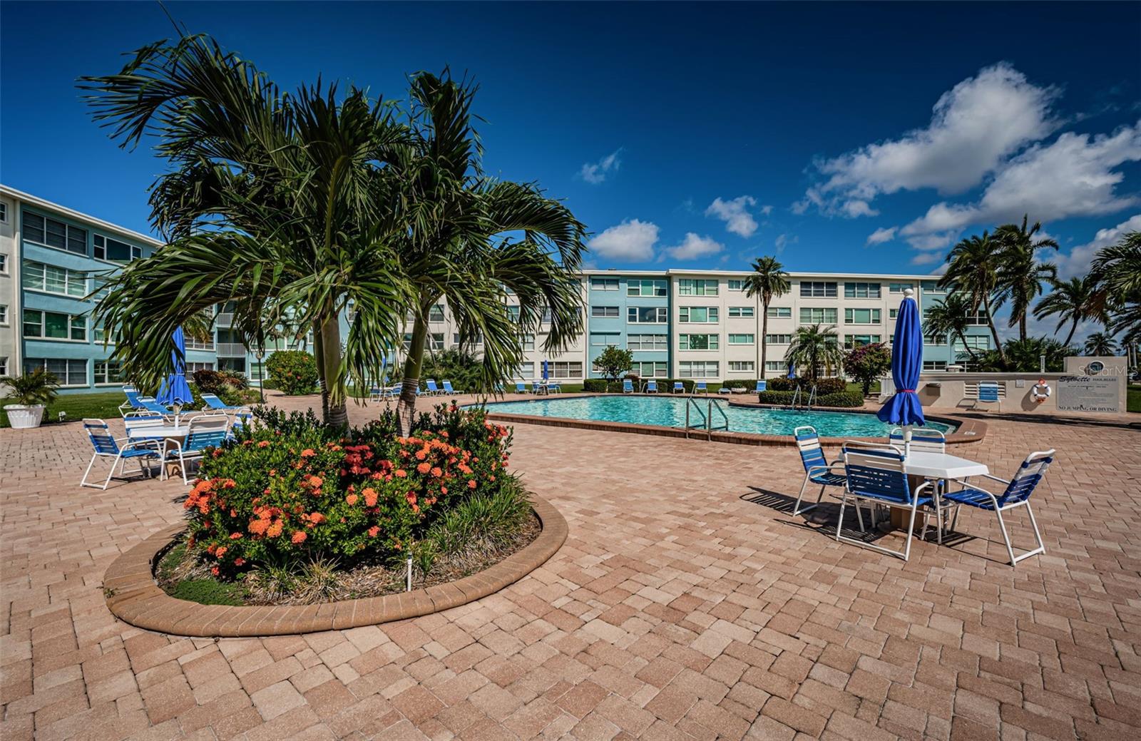 Image 50 of 81 For 300 64th Avenue 318