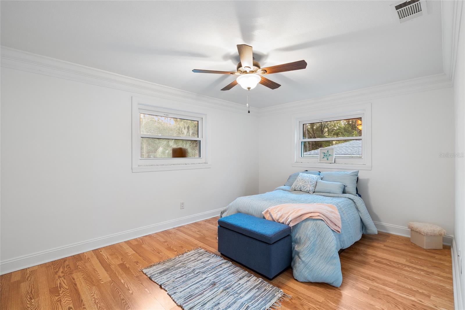 Image 24 of 50 For 3087 Duane Avenue