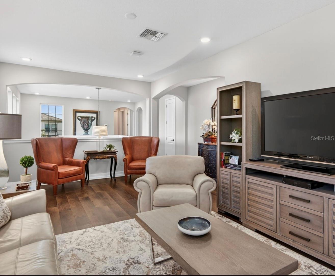 Image 19 of 63 For 19700 Roseate Drive