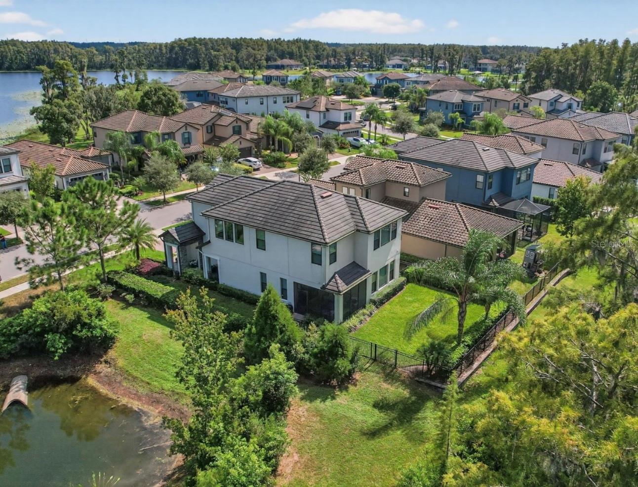 Image 29 of 63 For 19700 Roseate Drive