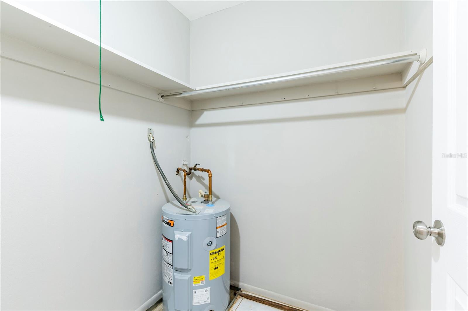 Image 13 of 15 For 1221 Drew Street B9