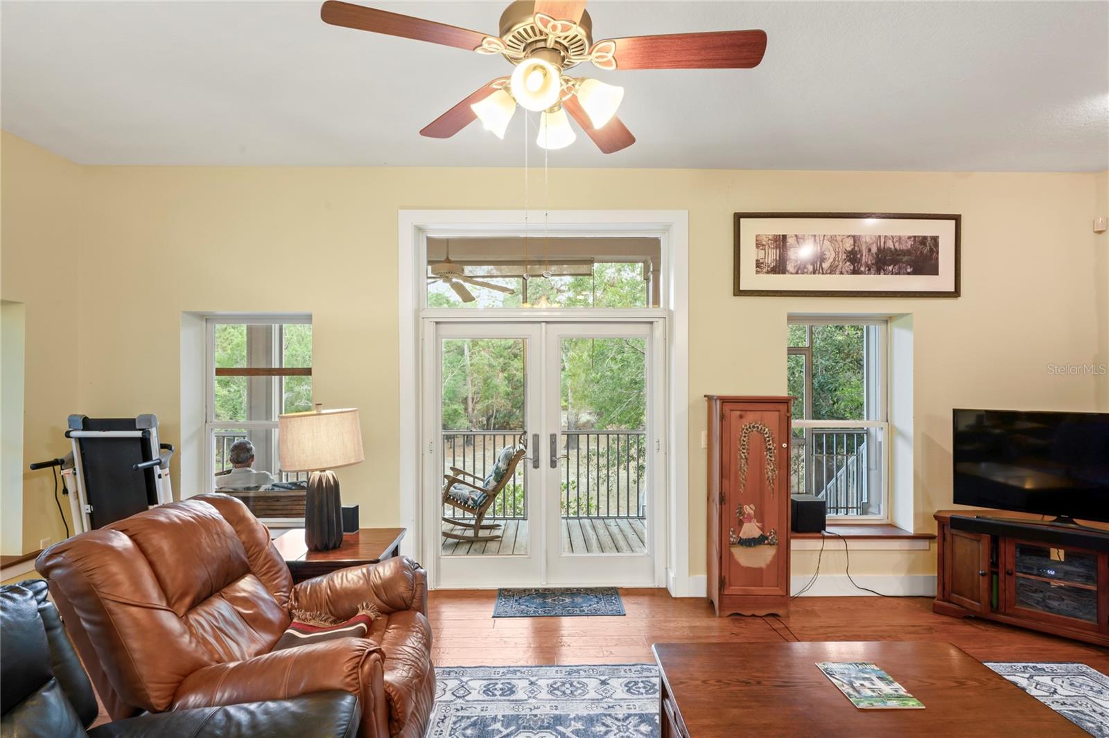 Image 12 of 72 For 3431 Riderwood Dr