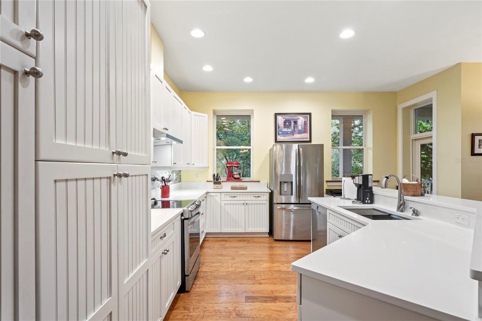 Image 18 of 72 For 3431 Riderwood Dr