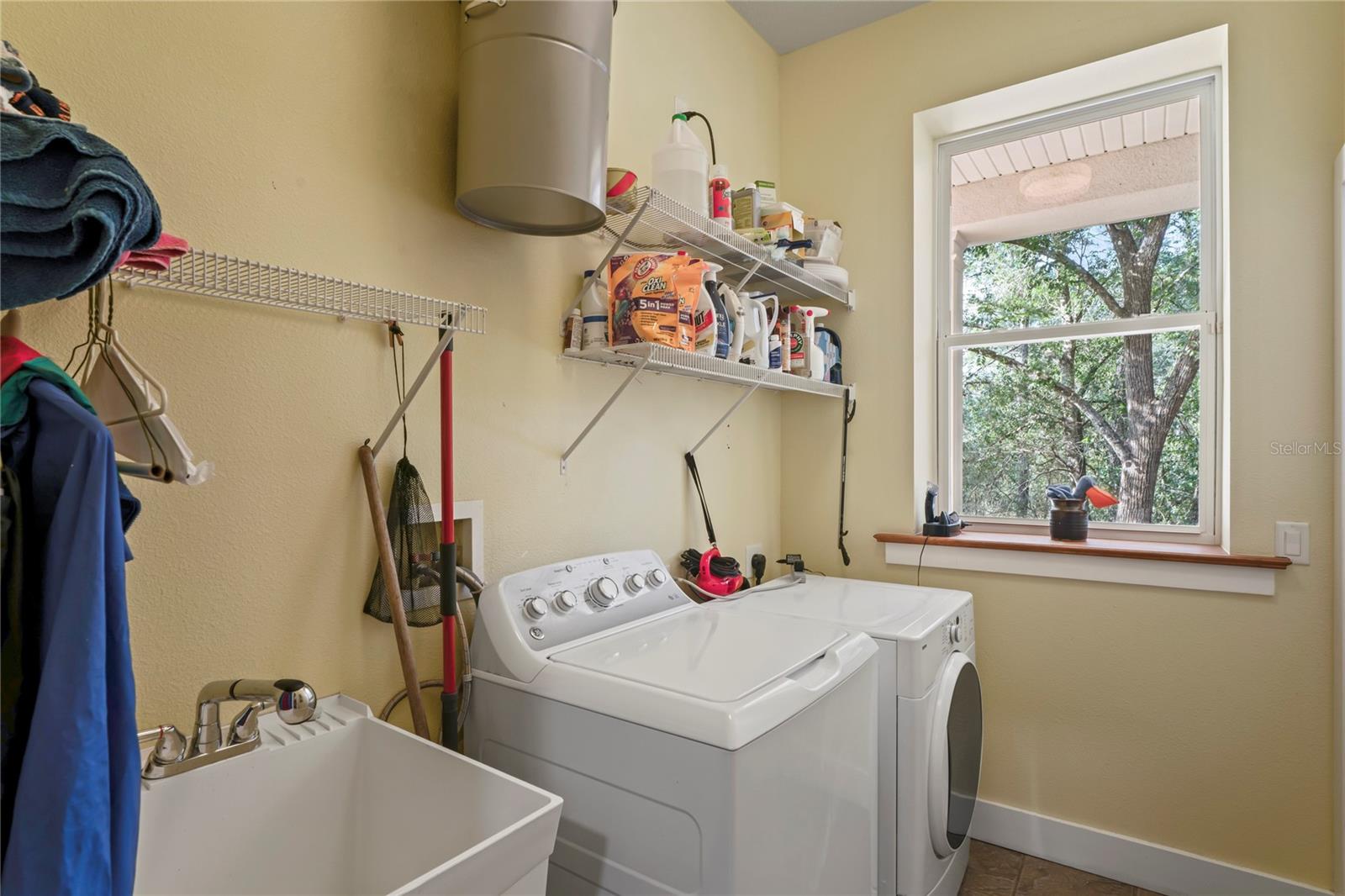 Image 32 of 72 For 3431 Riderwood Dr