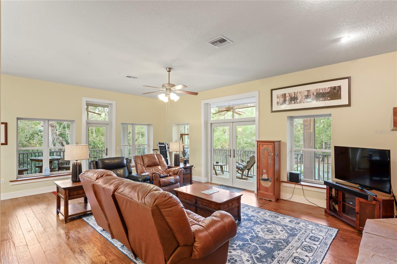 Image 8 of 72 For 3431 Riderwood Dr