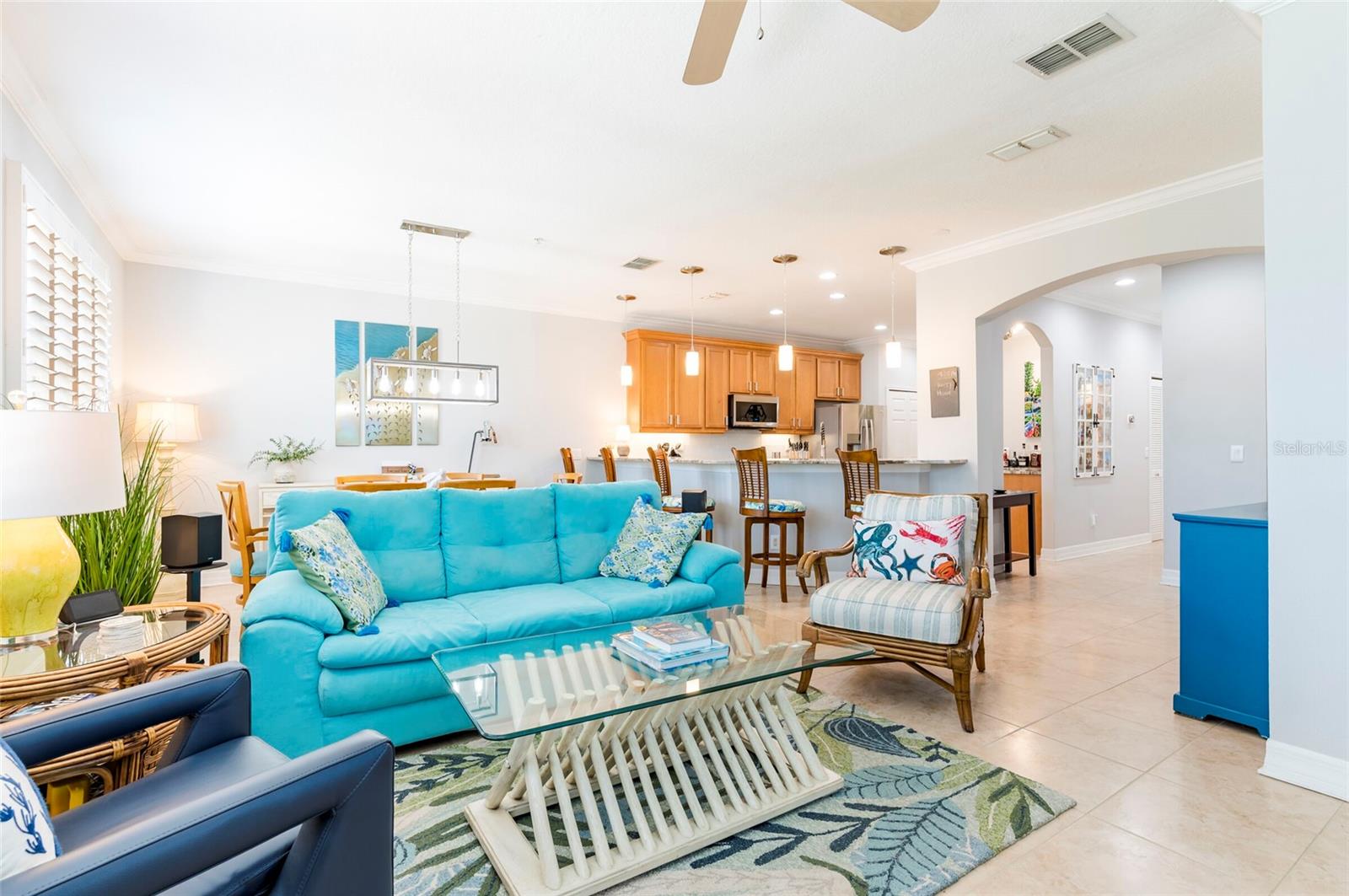 Image 20 of 61 For 19217 Gulf Boulevard