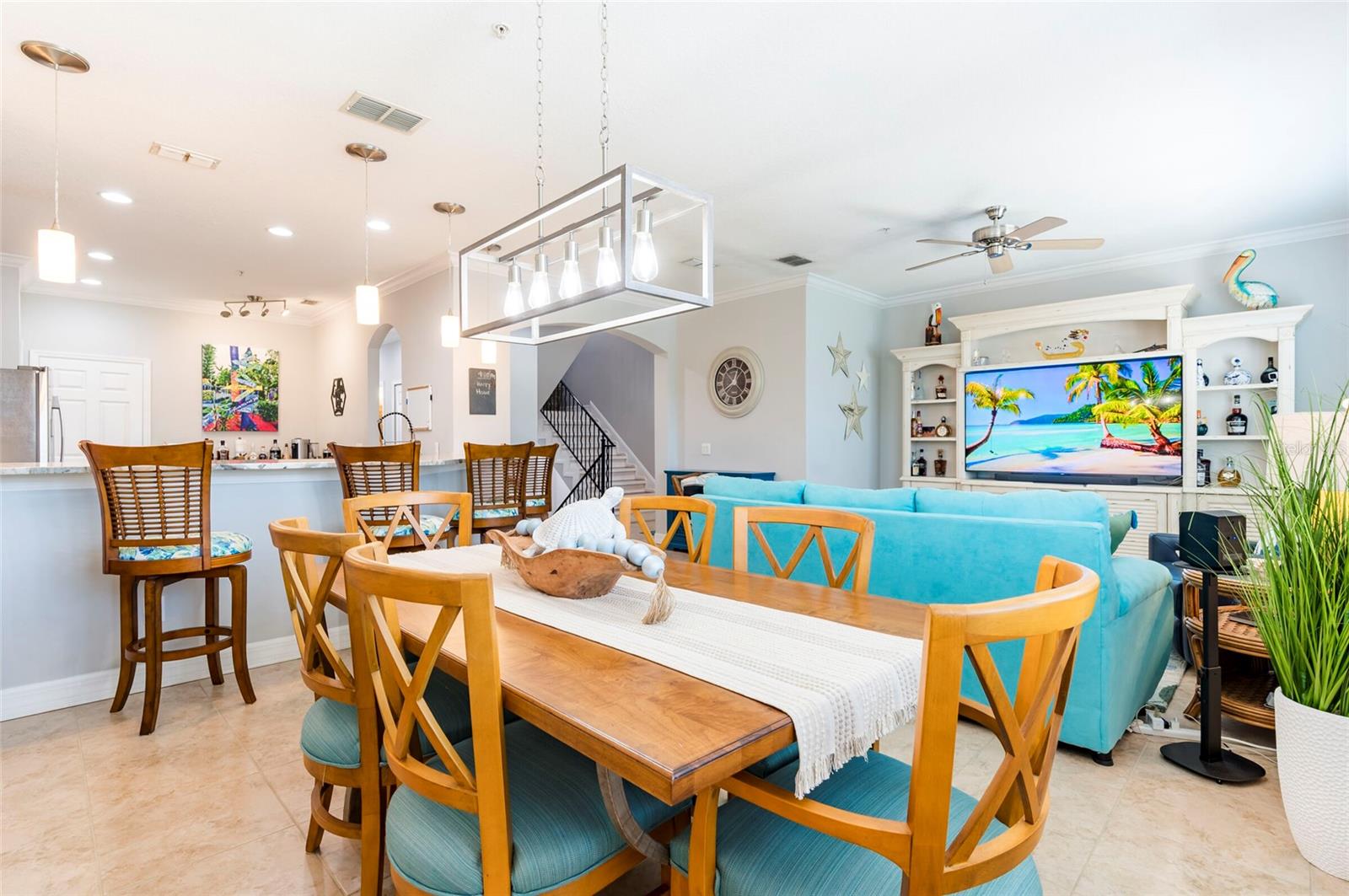 Image 23 of 61 For 19217 Gulf Boulevard