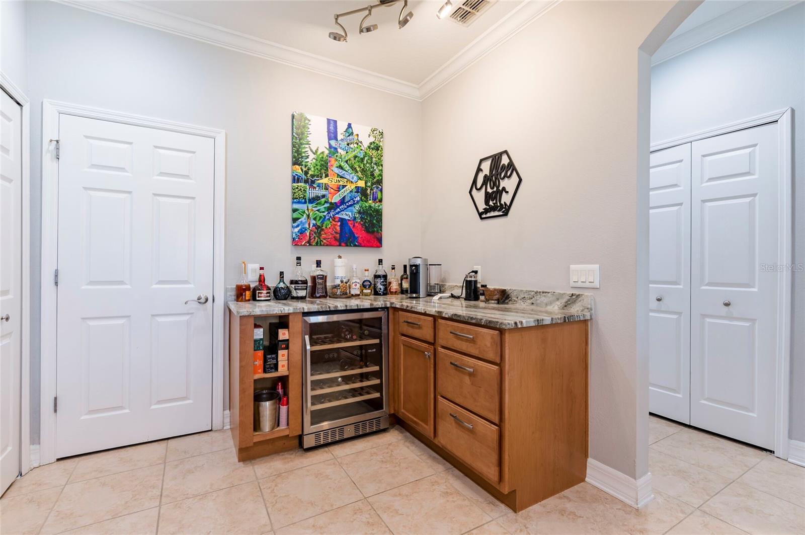 Image 30 of 61 For 19217 Gulf Boulevard