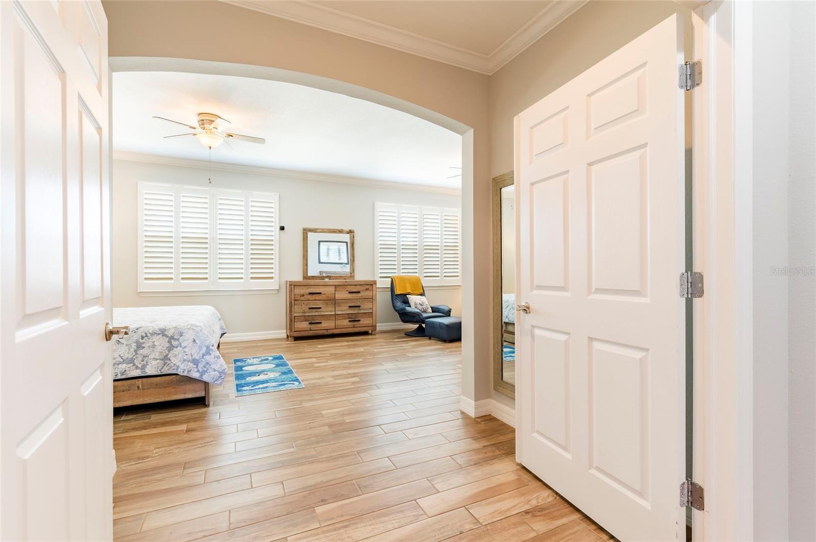 Image 41 of 61 For 19217 Gulf Boulevard