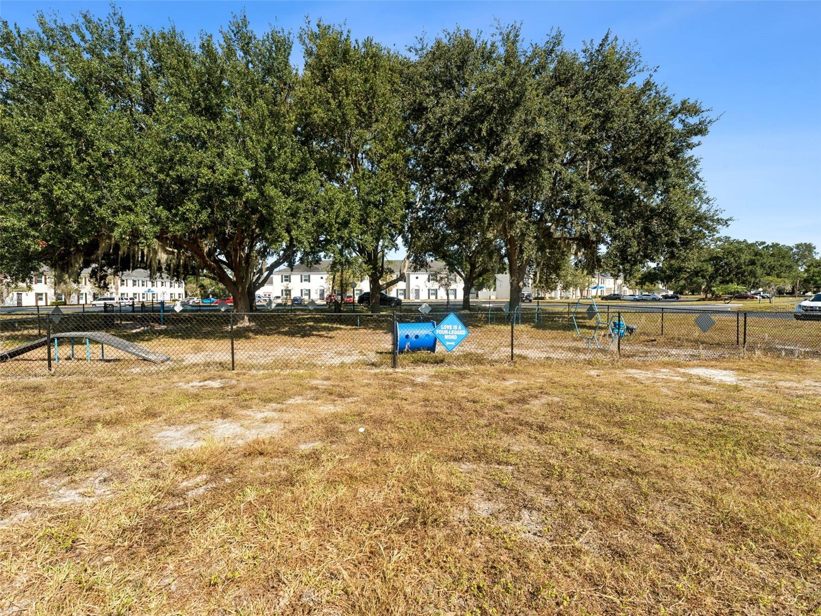 Image 21 of 38 For 13693 Orange Sunset Drive 203