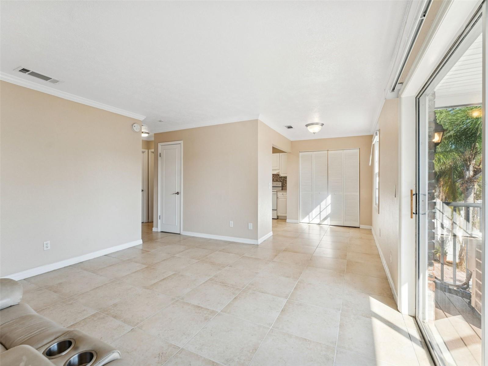 Image 6 of 38 For 13693 Orange Sunset Drive 203