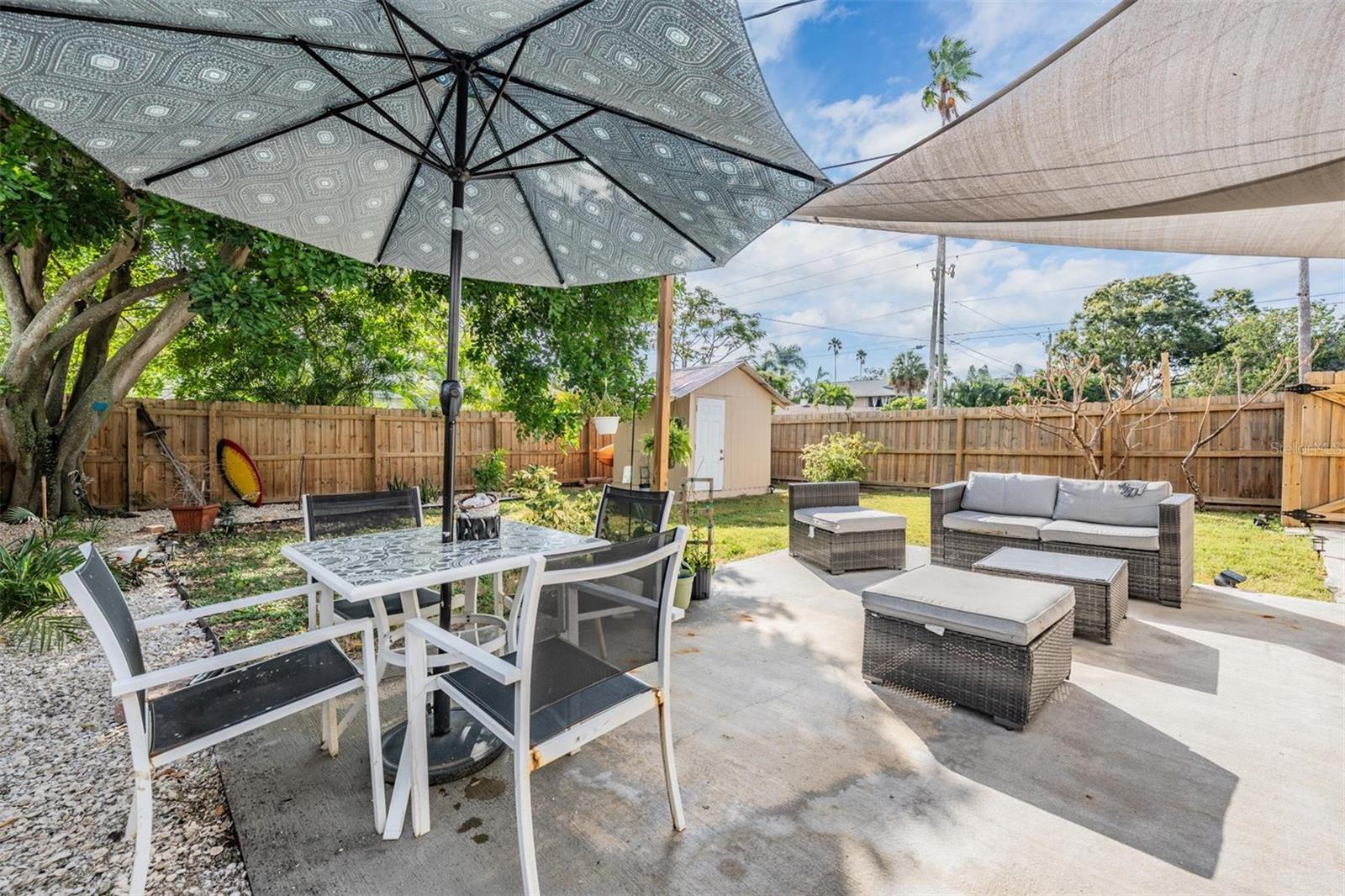 Image 25 of 37 For 1565 Connecticut Avenue Ne