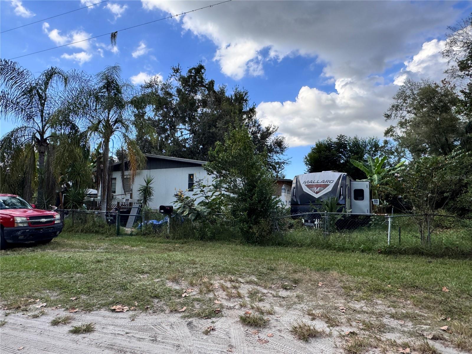 Image 5 of 11 For 35913 Valleybrook Avenue