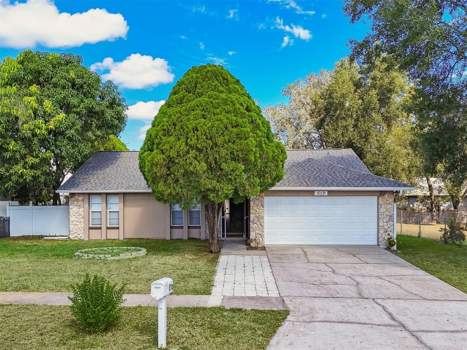 Details for 512 Mahogany Drive, SEFFNER, FL 33584