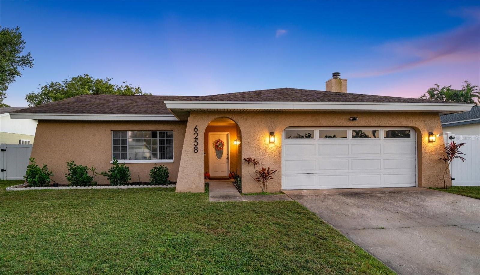 Image 16 of 46 For 6258 108th Avenue N