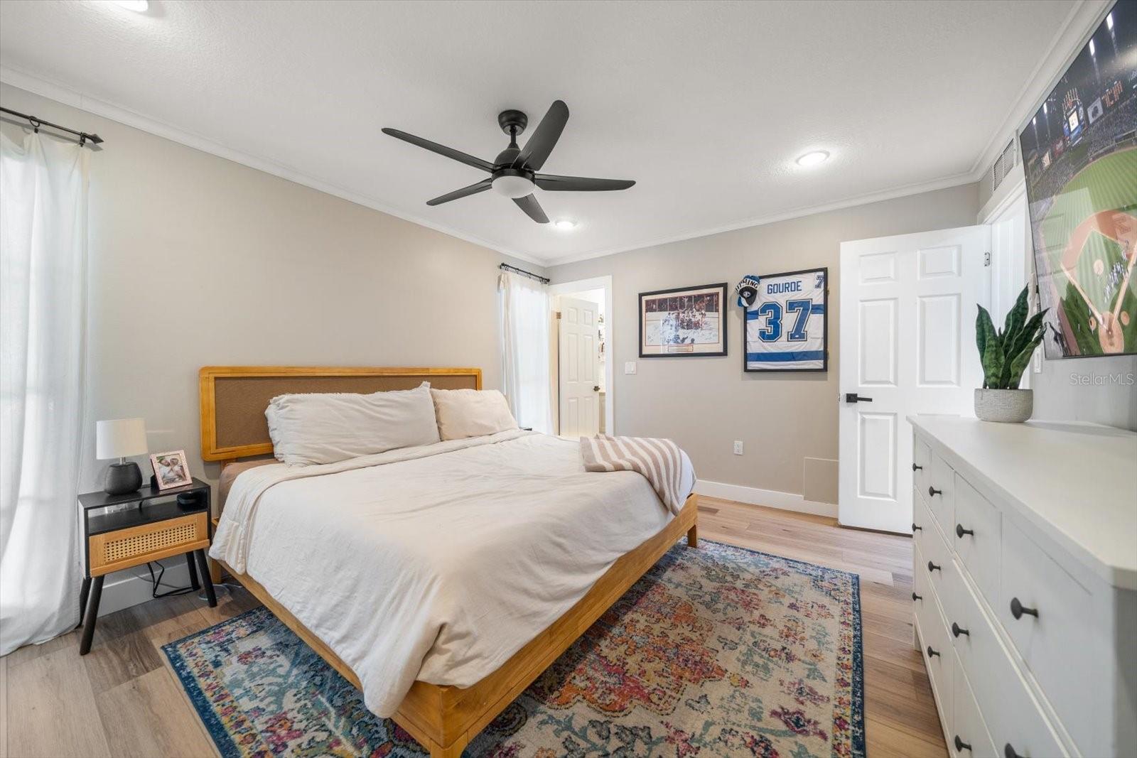 Image 18 of 46 For 6258 108th Avenue N