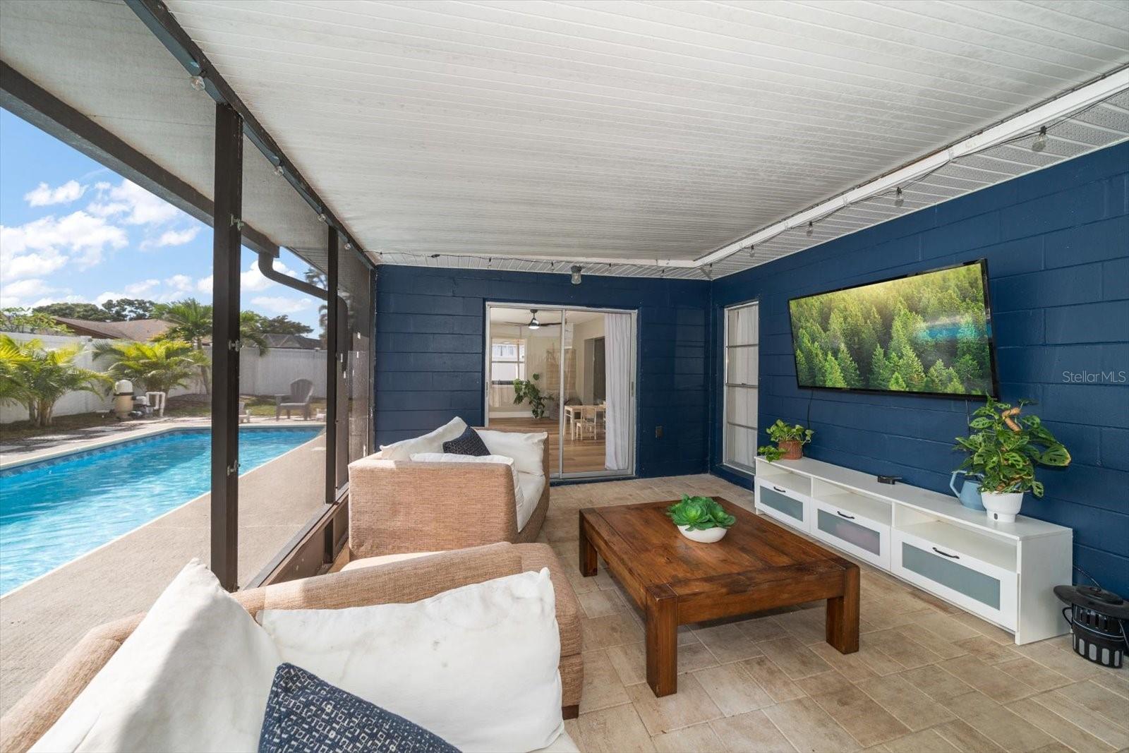 Image 23 of 46 For 6258 108th Avenue N