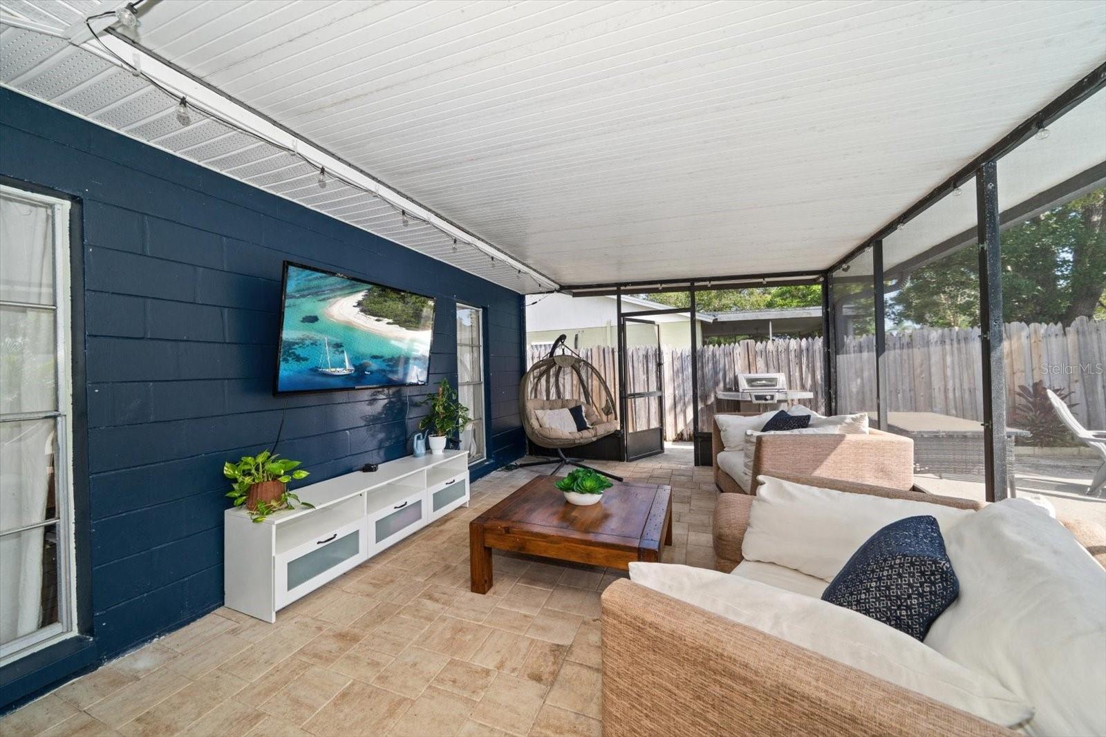 Image 24 of 46 For 6258 108th Avenue N